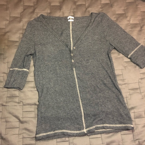 Urban Outfitters Shirt - Picture 2 of 3